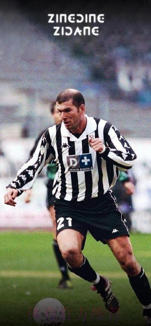 皇马问题男3失良机!齐达内无语转身:不确定他未来